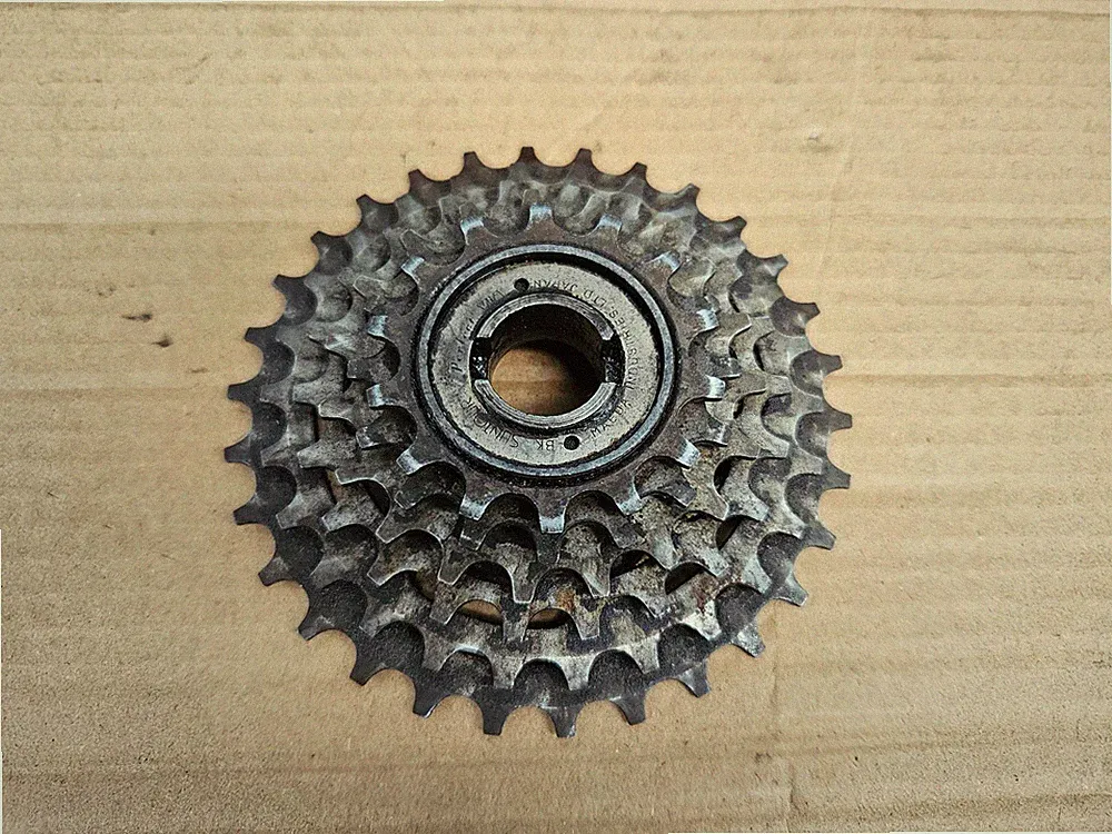 Vintage 80s Suntour Perfect 6 Speed Freewheel Mountain Touring Bike 14-30 Japan